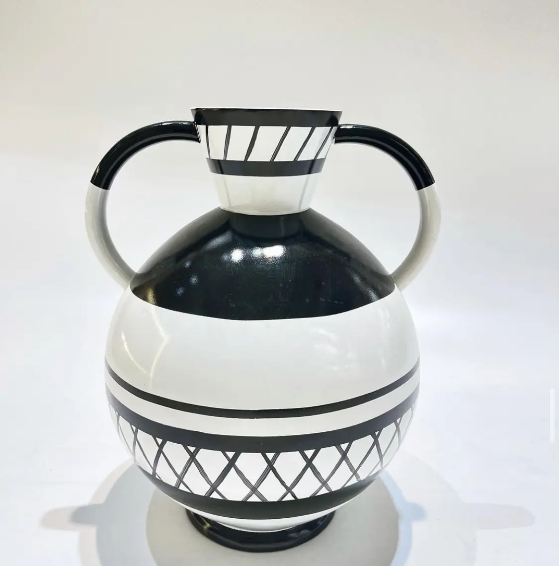 Black And White Vase
